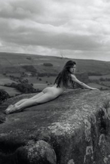 Amy amethyst model naked