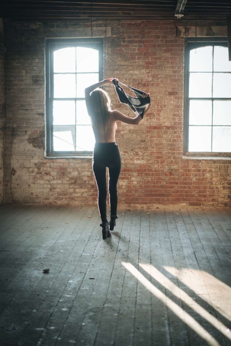 Alexis Reed Archives - Traaaw Magazine